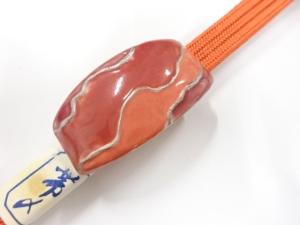 未使用品　陶器帯留め・正絹手組帯締めセット